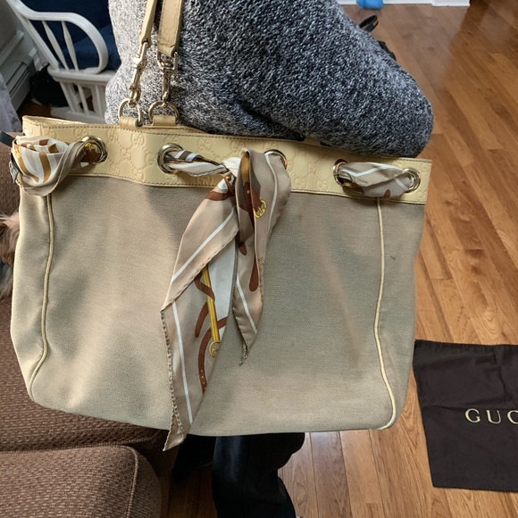 gucci bag outlet store